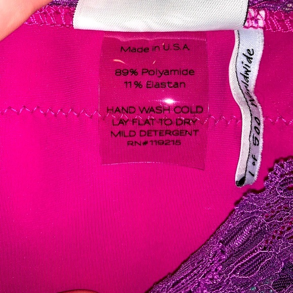 Beach Bunny Peacock Bottoms Size Small NWOT 1 of 500 - Picture 9 of 14